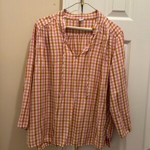 Old Navy women’s top